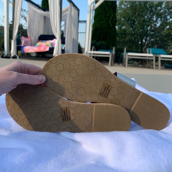 5/$30! MIX & MATCH! ICING ROSE GOLD GLITTER Slip-On Sandals! - Picture 7 of 7